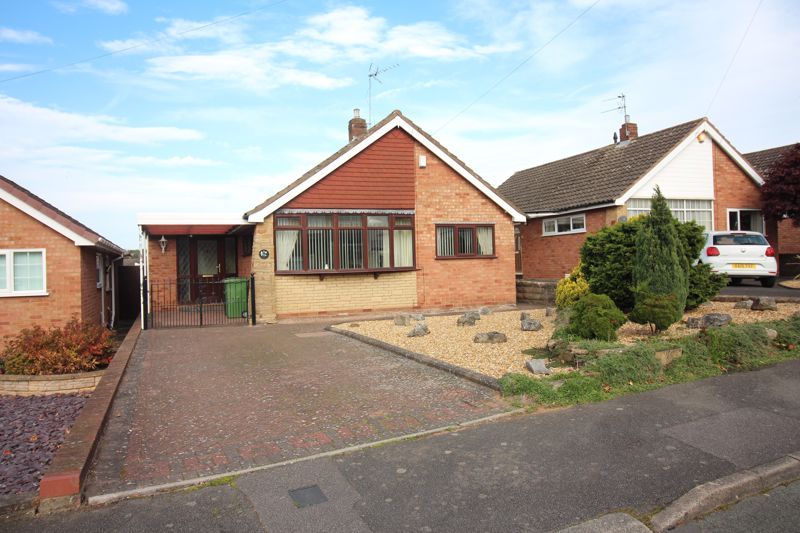 2 bed detached bungalow for sale in Ross Drive DY6 Zoopla