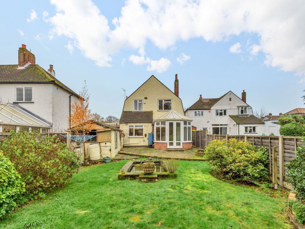 3 bed detached house for sale in Felstead Road, Orpington BR6 Zoopla