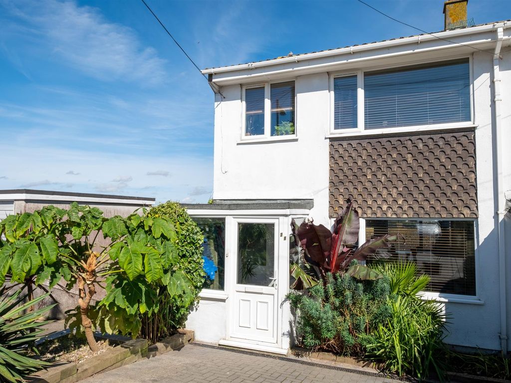 3 bed end terrace house for sale in St. Peters Way, Porthleven, Helston