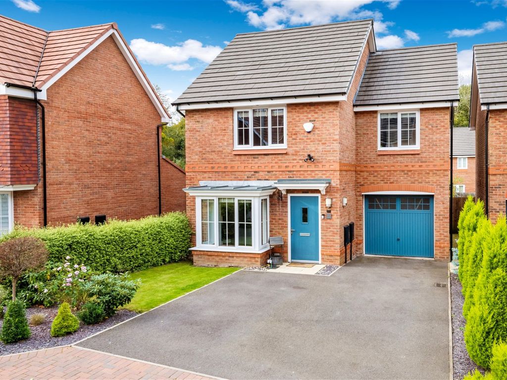 3 bed detached house for sale in Dawley, Telford, Shropshire TF4, £