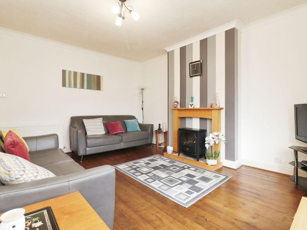 2 bed for sale in Arisaig Drive, Glasgow G52, £109,995 Zoopla