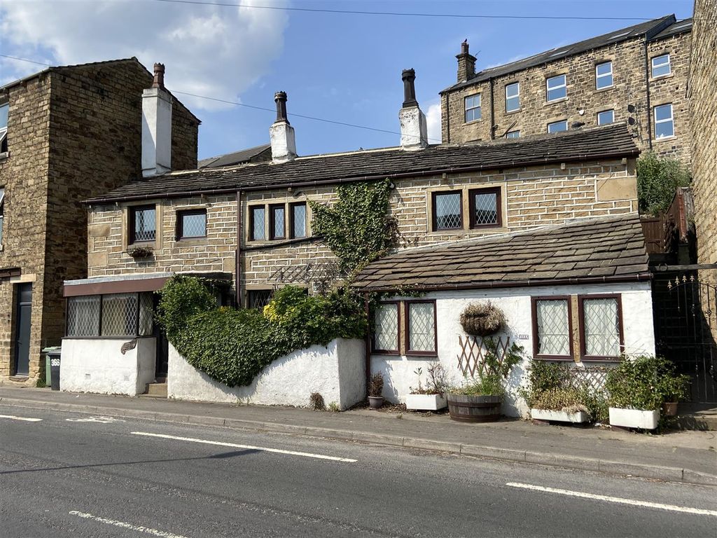 4 bed cottage for sale in Huddersfield Road, Mirfield WF14, £150,000