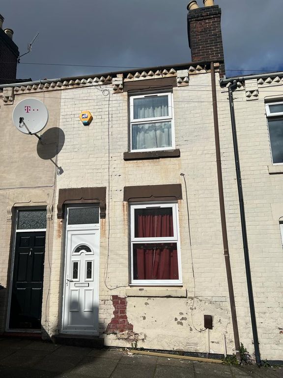 3 bed terraced house for sale in Lewis Street, StokeOnTrent ST4 Zoopla