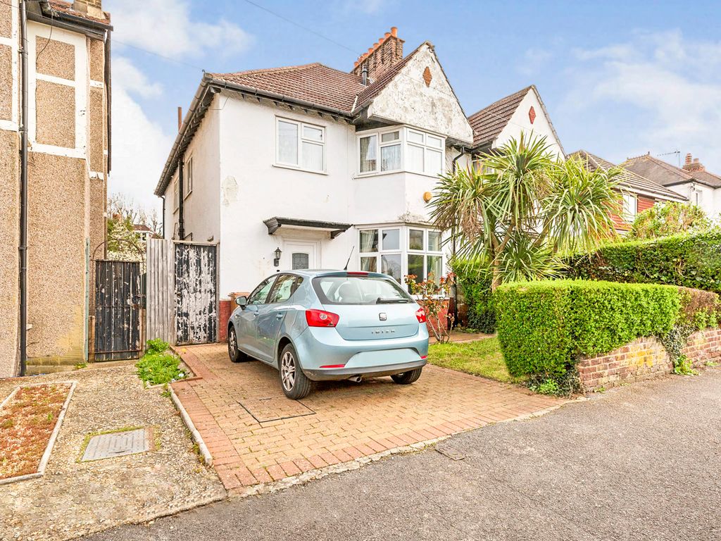 4 bed semidetached house for sale in Onslow Gardens, Wallington SM6, £
