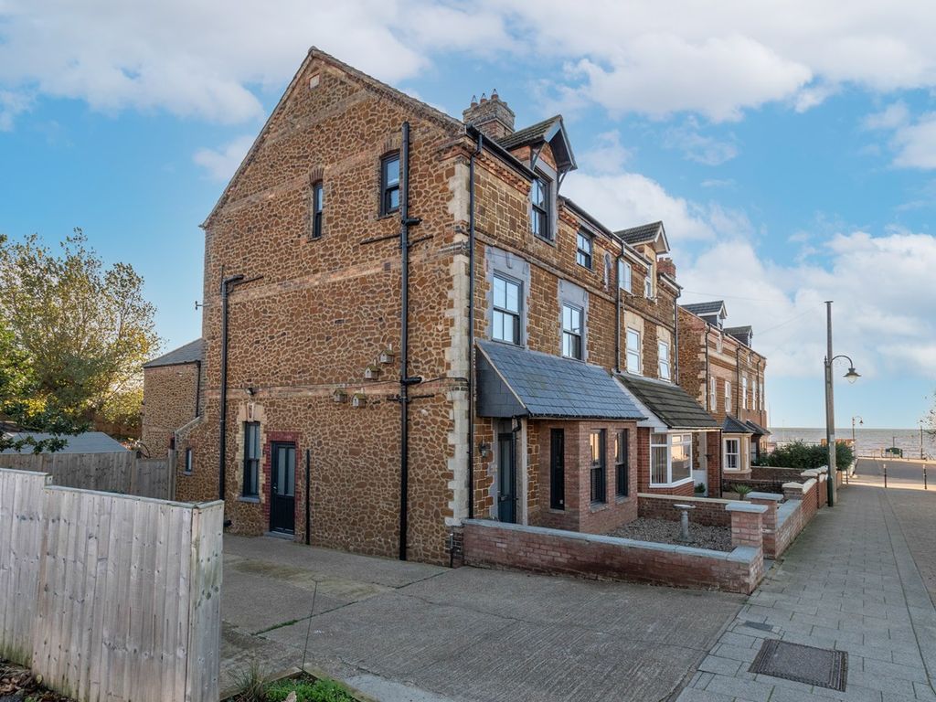 4 bed semidetached house for sale in Seagate, Hunstanton PE36 Zoopla