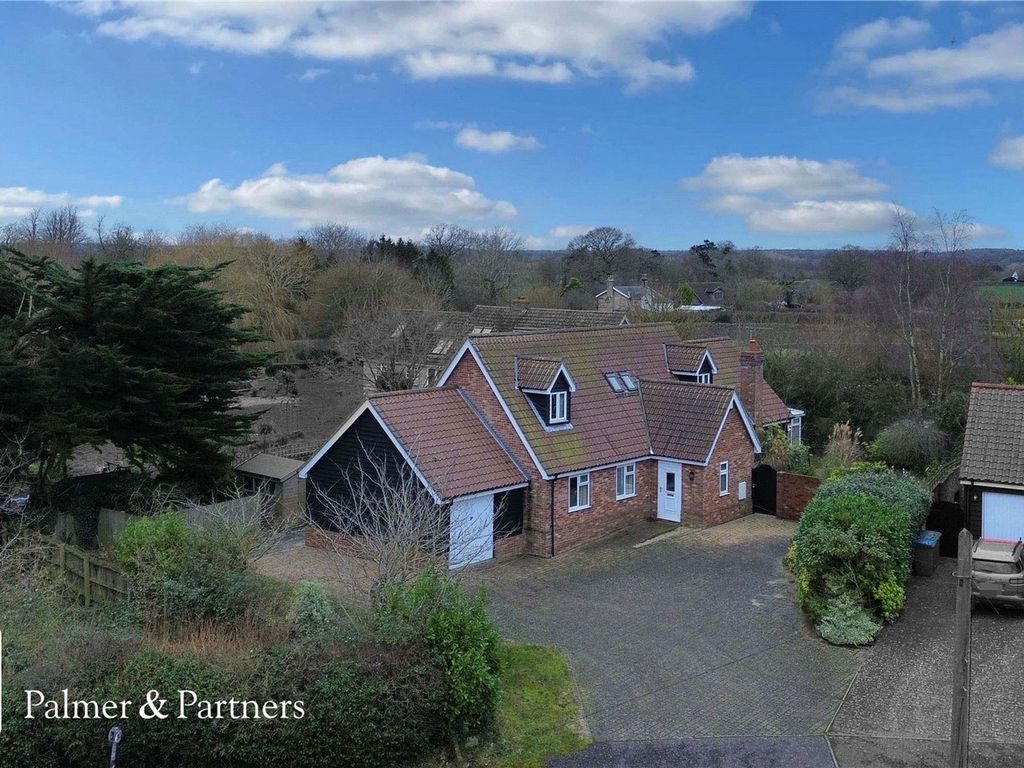 4 bed detached house for sale in The Street, Darsham, Saxmundham