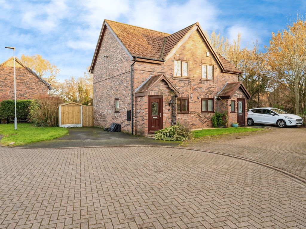 2 bed semidetached house for sale in Woodhall Close, Great Sankey