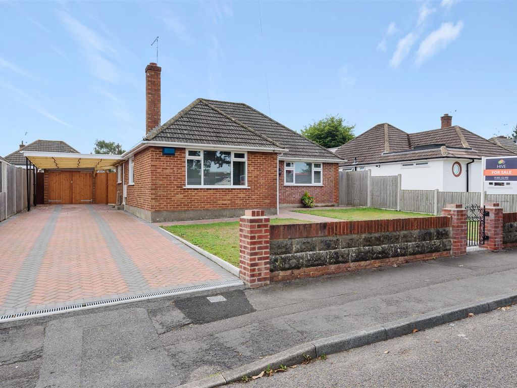2 bed bungalow for sale in Waterloo Road, Poole BH17 Zoopla