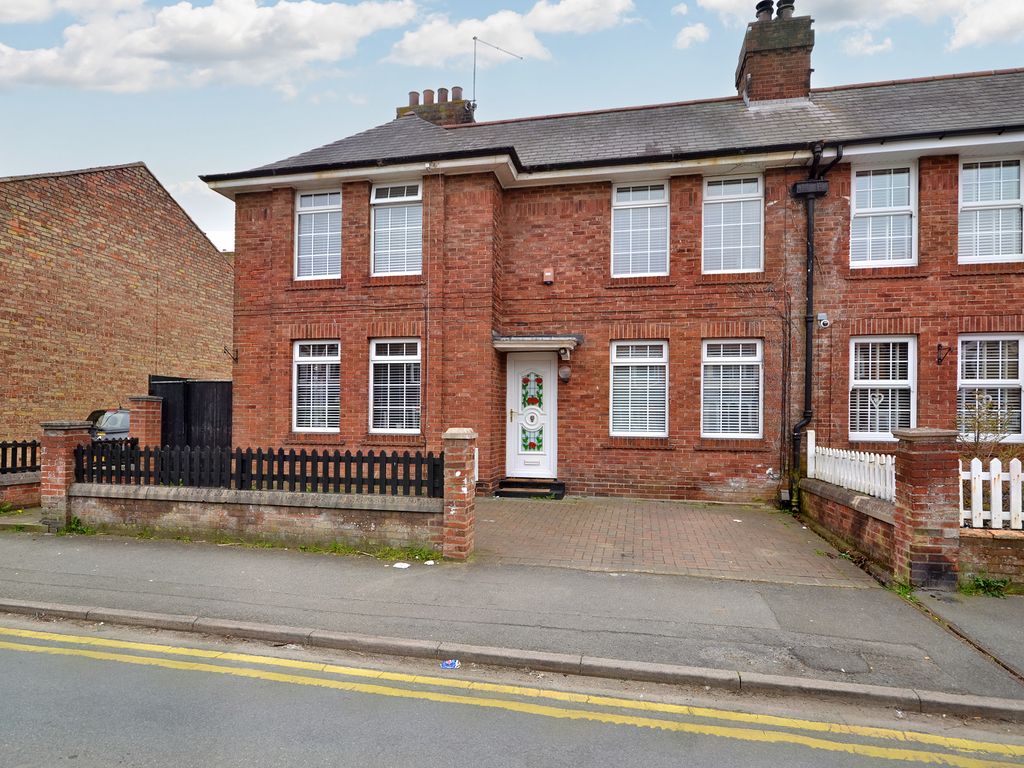 3 bed semidetached house for sale in Poplar Road, Cleethorpes DN35