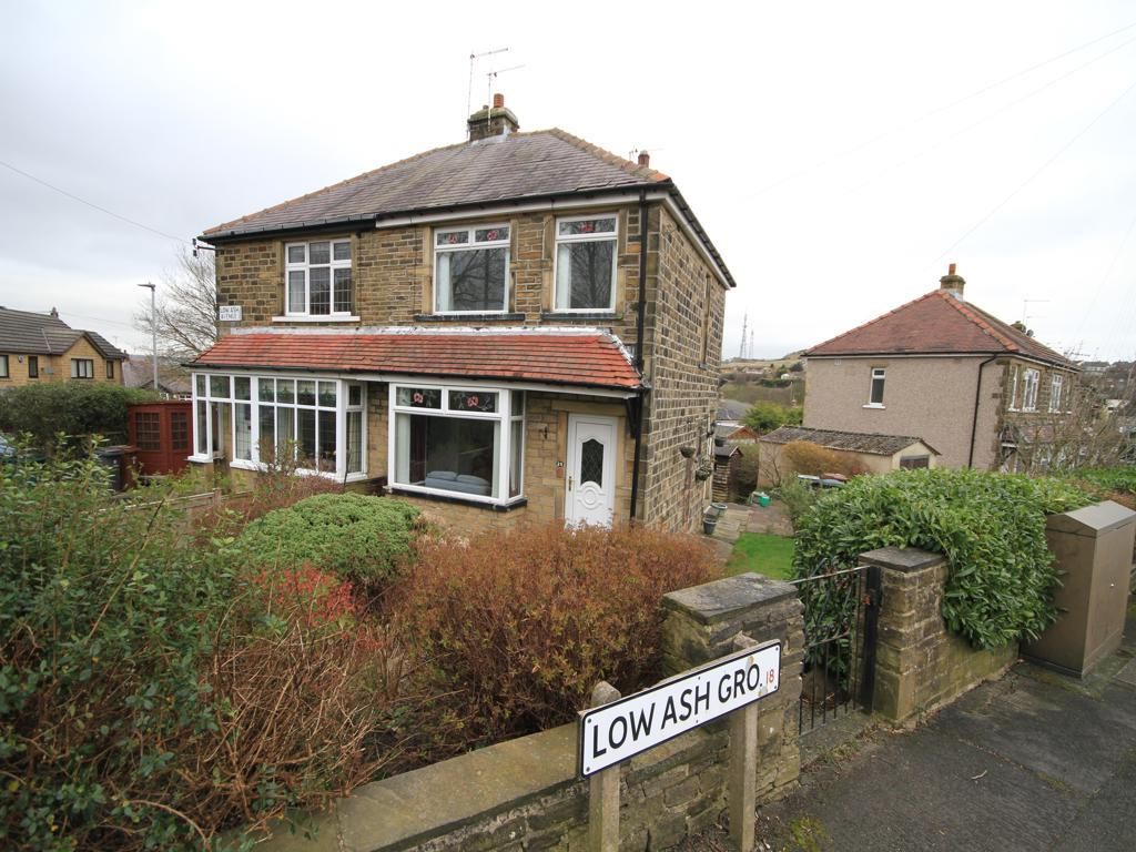3 bed semidetached house for sale in Low Ash Grove, Wrose, Shipley