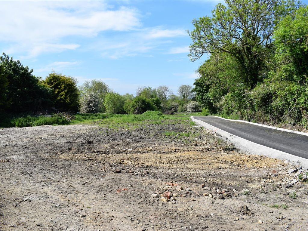 Land for sale in Brigg Road, Wrawby, Brigg DN20 Zoopla