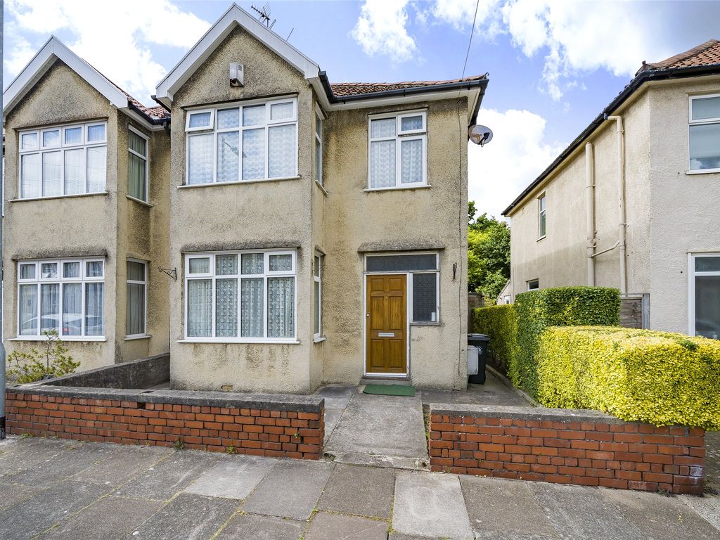 3 bed semidetached house for sale in Lawn Road, Fishponds, Bristol