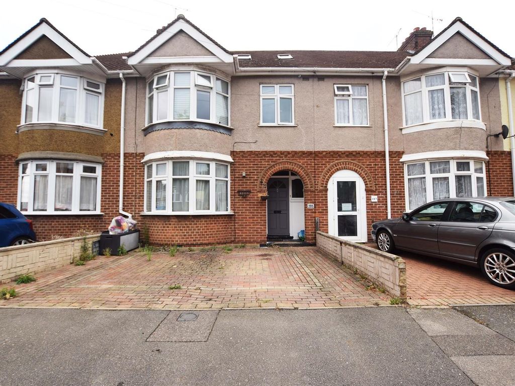 5 bed terraced house for sale in Sunnymead Avenue, Gillingham ME7 Zoopla