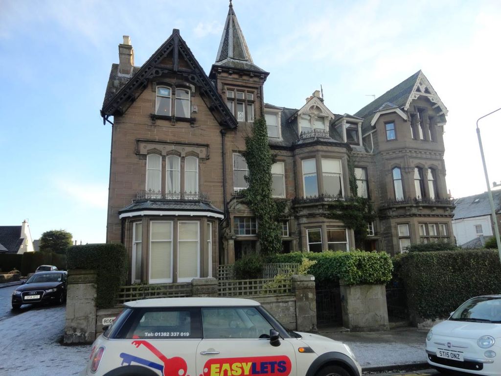 2 bed flat to rent in Rockfield Street, Dundee DD2 Zoopla