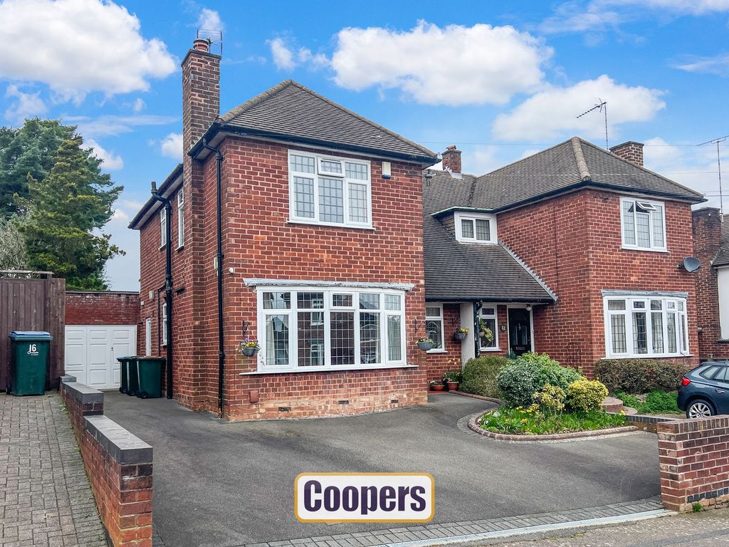 3 bed semidetached house for sale in Lupton Avenue, Styvechale CV3, £