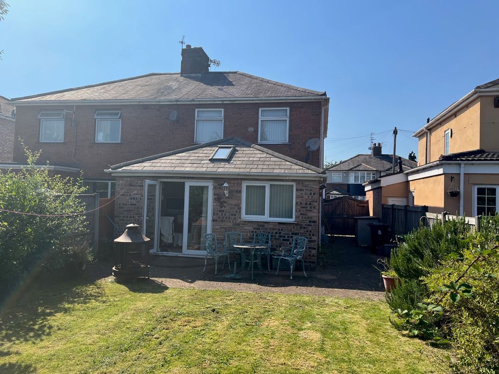 3 bed semidetached house for sale in Norfolk Road, Maghull, Liverpool