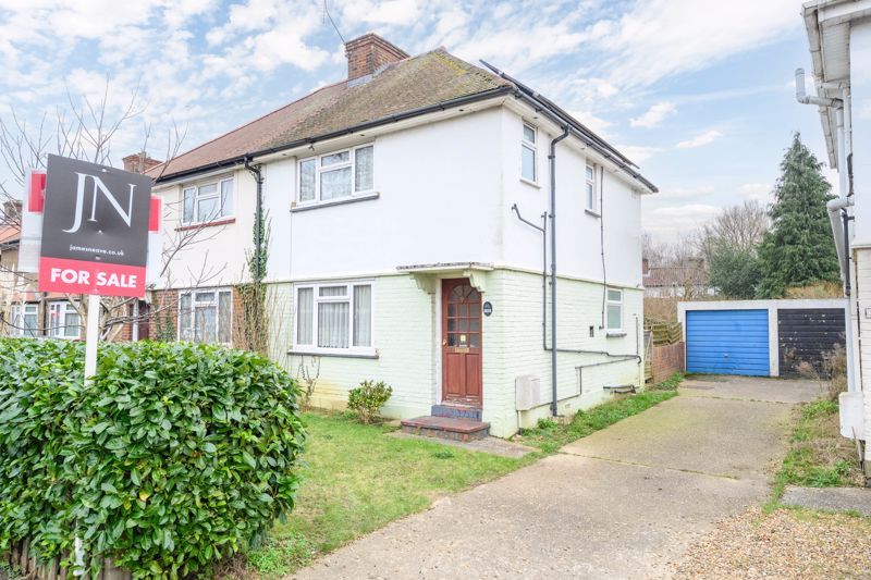 3 bed semidetached house for sale in Molesey Road, Hersham, WaltonOn