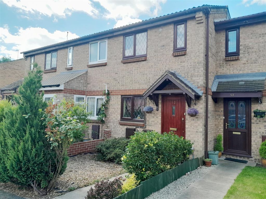 2 bed terraced house for sale in Gade Close, Hayes UB3, £360,000 Zoopla