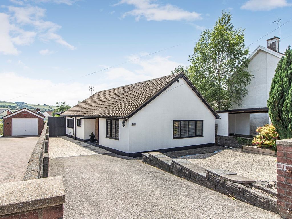 3 bed detached bungalow for sale in Church Road, Tonteg, Pontypridd