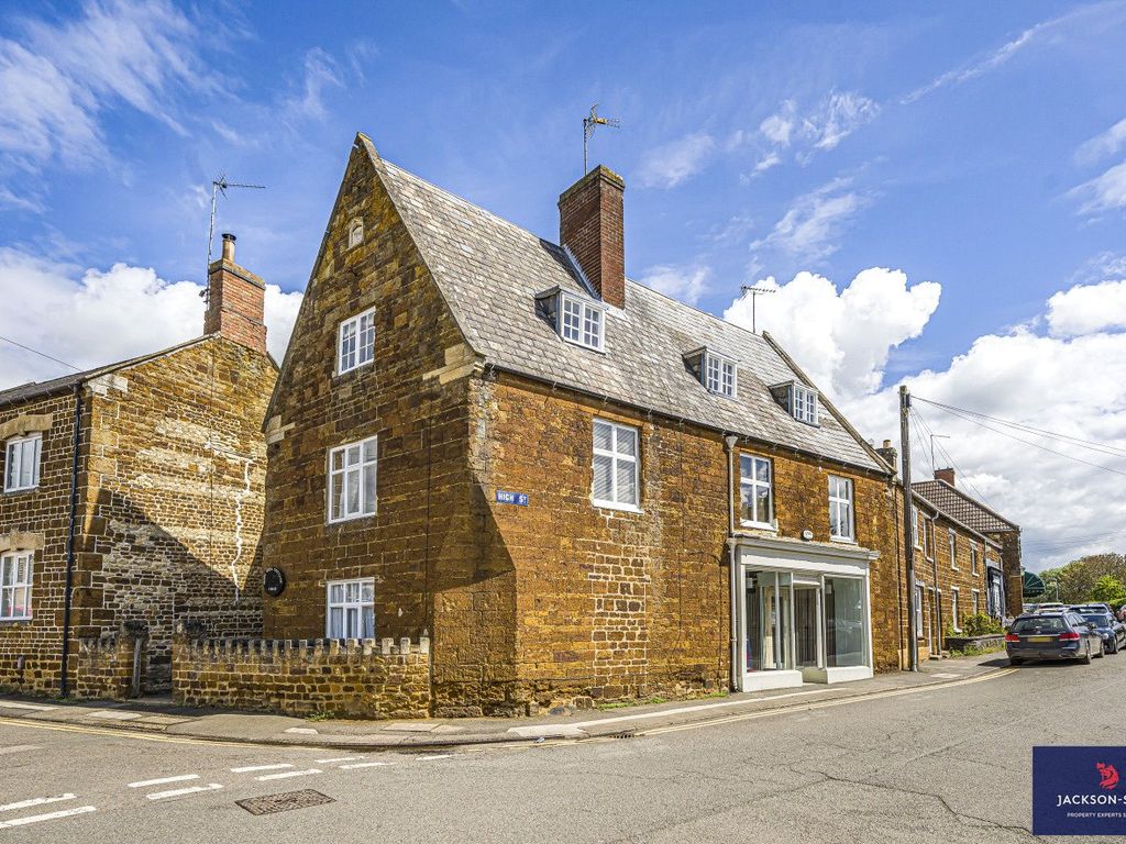 3 bed end terrace house for sale in High Street, Finedon, Wellingborough NN9 Zoopla
