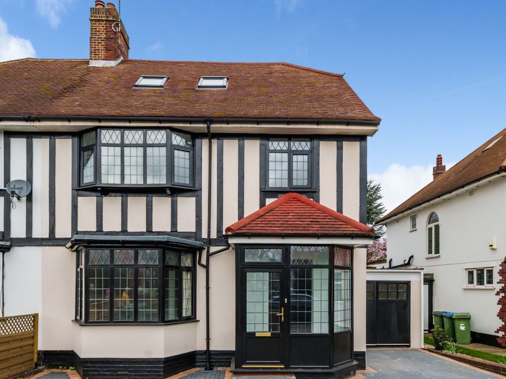 5 bed semidetached house for sale in Westhorne Avenue, London SE9 Zoopla