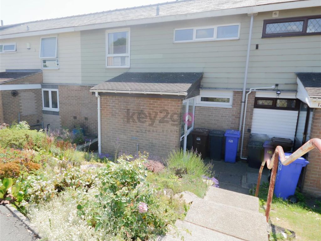 3 bed terraced house for sale in Lingfoot Crescent, Jordanthorpe