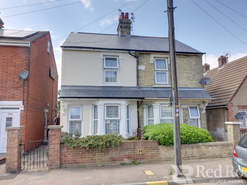 3 bed semidetached house for sale in Victory Road, Clacton, Essex CO15