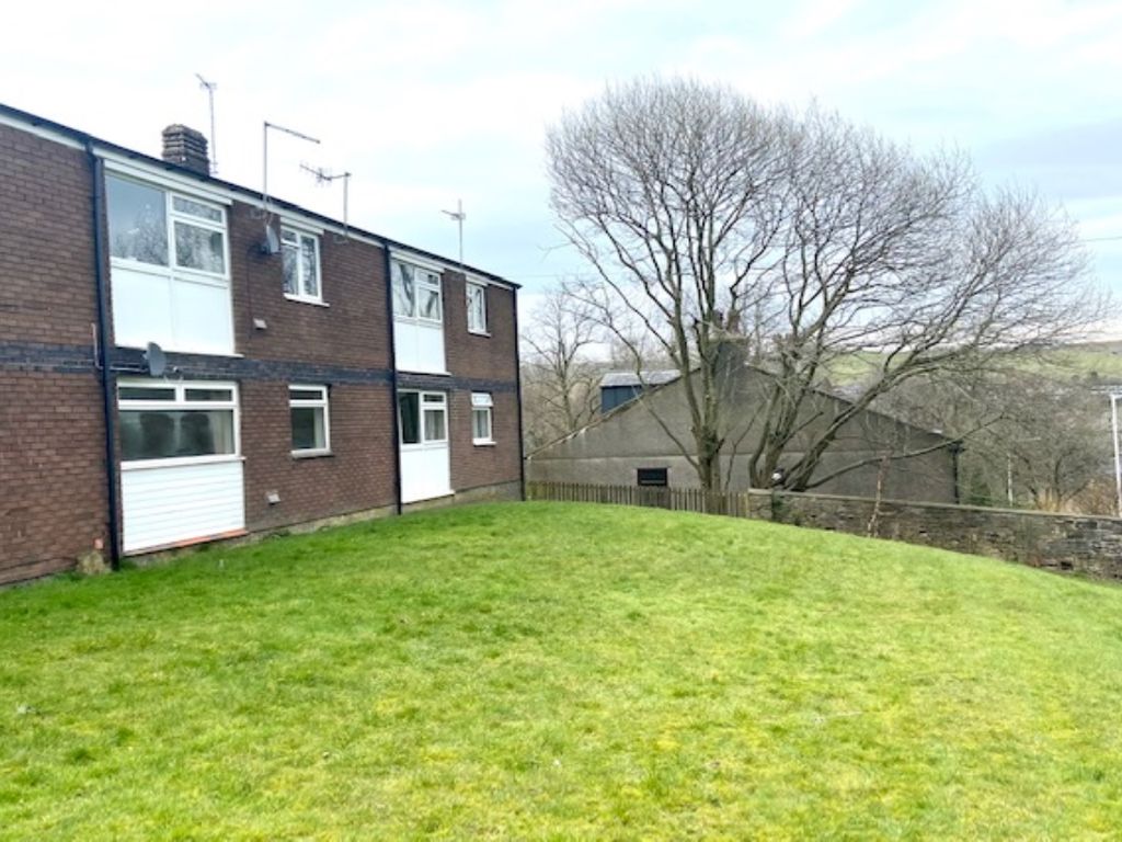 1 bed flat to rent in Naze Court, Rossendale, Lancashire BB4 Zoopla
