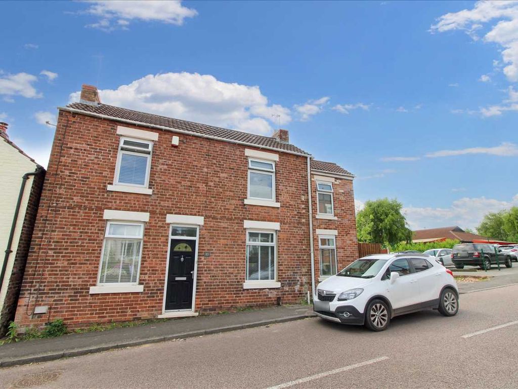 4 bed detached house for sale in Hardy Street, Kimberley, Nottingham
