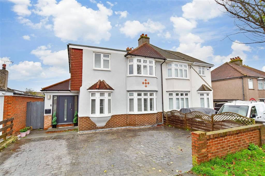 5 bed semidetached house for sale in Coniston Road, Bexleyheath, Kent
