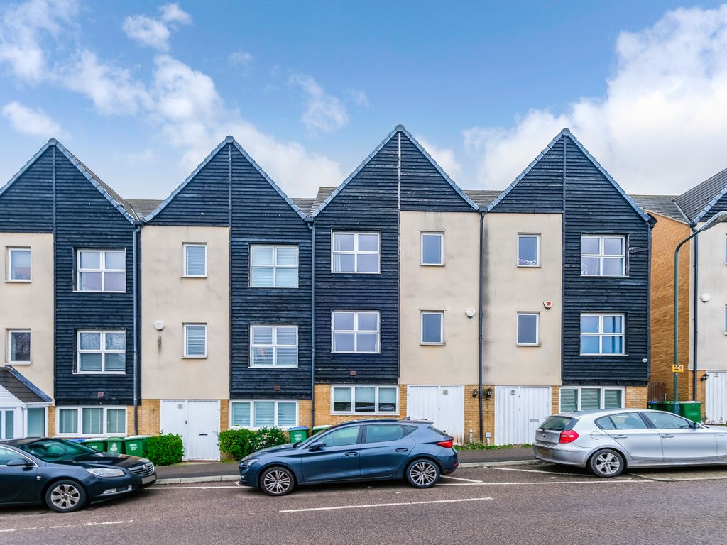 4 bed terraced house to rent in Cloudeseley Close, Sidcup DA14 Zoopla