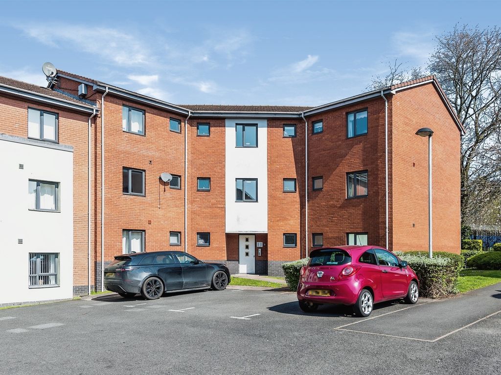 2 bed flat for sale in Blackberry Avenue, Lichfield WS14 Zoopla