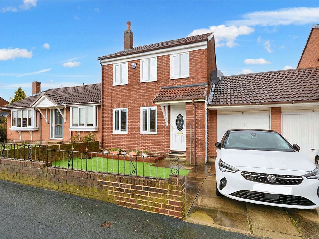 3 bed terraced house for sale in Rosewood Court, Rothwell, Leeds, West