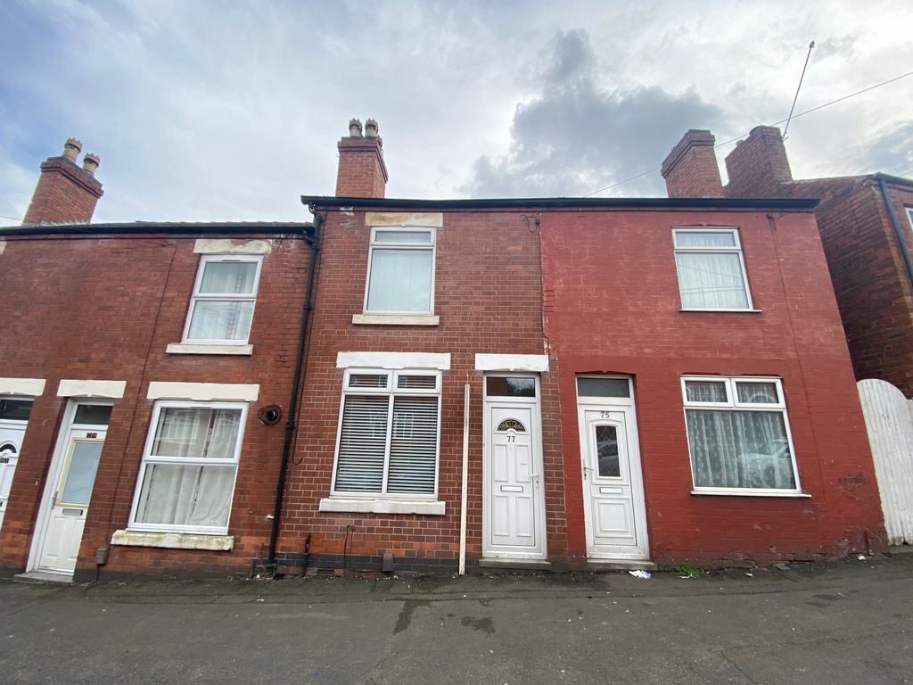 2 bed terraced house to rent in Park Road, Ilkeston DE7, £750 pcm Zoopla