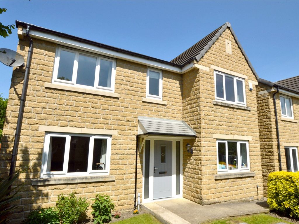 4 bed detached house for sale in Knoll View, Farsley, Pudsey, West Yorkshire LS28 Zoopla