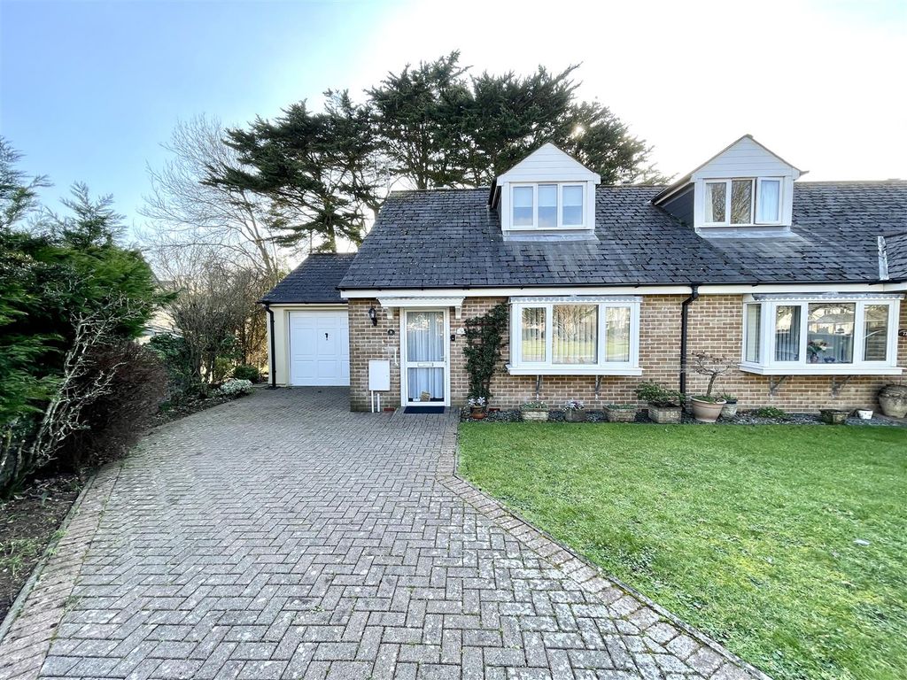 2 bed semidetached bungalow for sale in Consort Close, Mannamead, Plymouth PL3, £300,000 Zoopla
