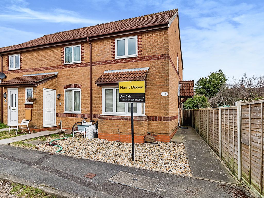2 bed end terrace house for sale in St. Augustine Gardens, Southampton