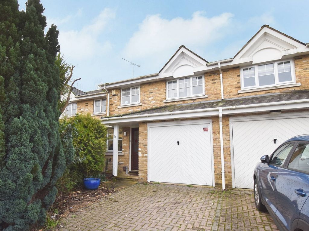 3 bed terraced house for sale in Swan Walk, Shepperton TW17, £485,000