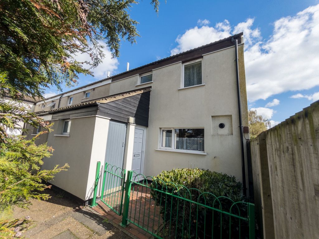 3 bed end terrace house for sale in Crabtree, Paston, Peterborough PE4 Zoopla