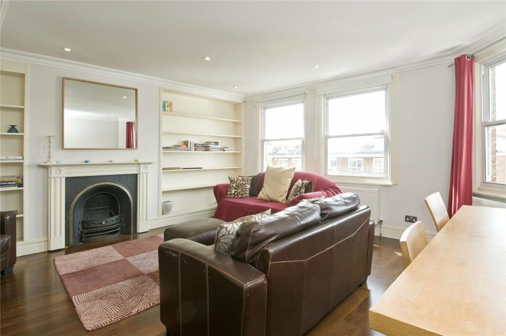 2 bed flat for sale in Blythe Road, London W14, £450,000 Zoopla