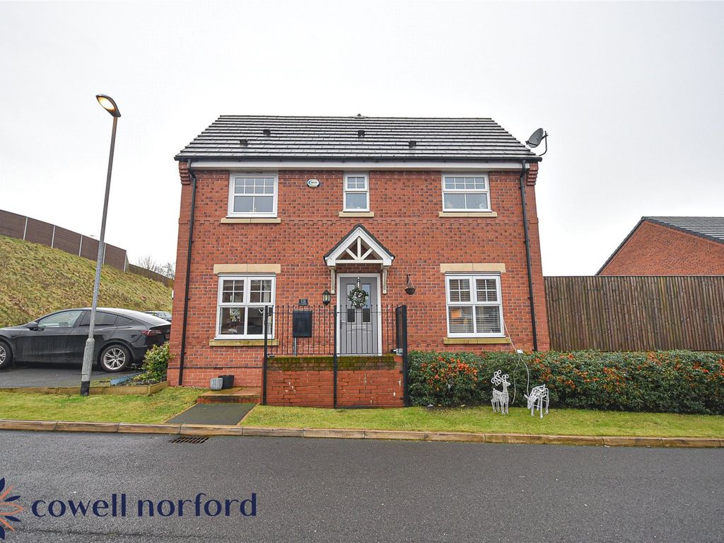 3 bed semidetached house for sale in Dairy House Close, Rochdale