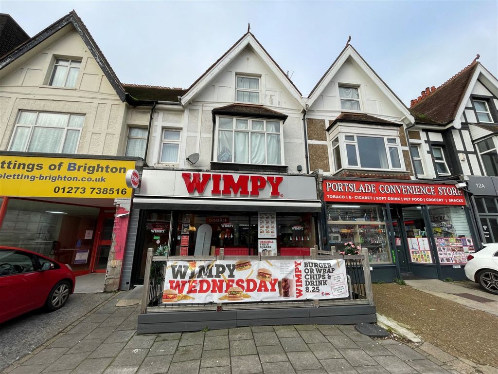 4 bed property for sale in Station Road, Portslade, Brighton BN41, £