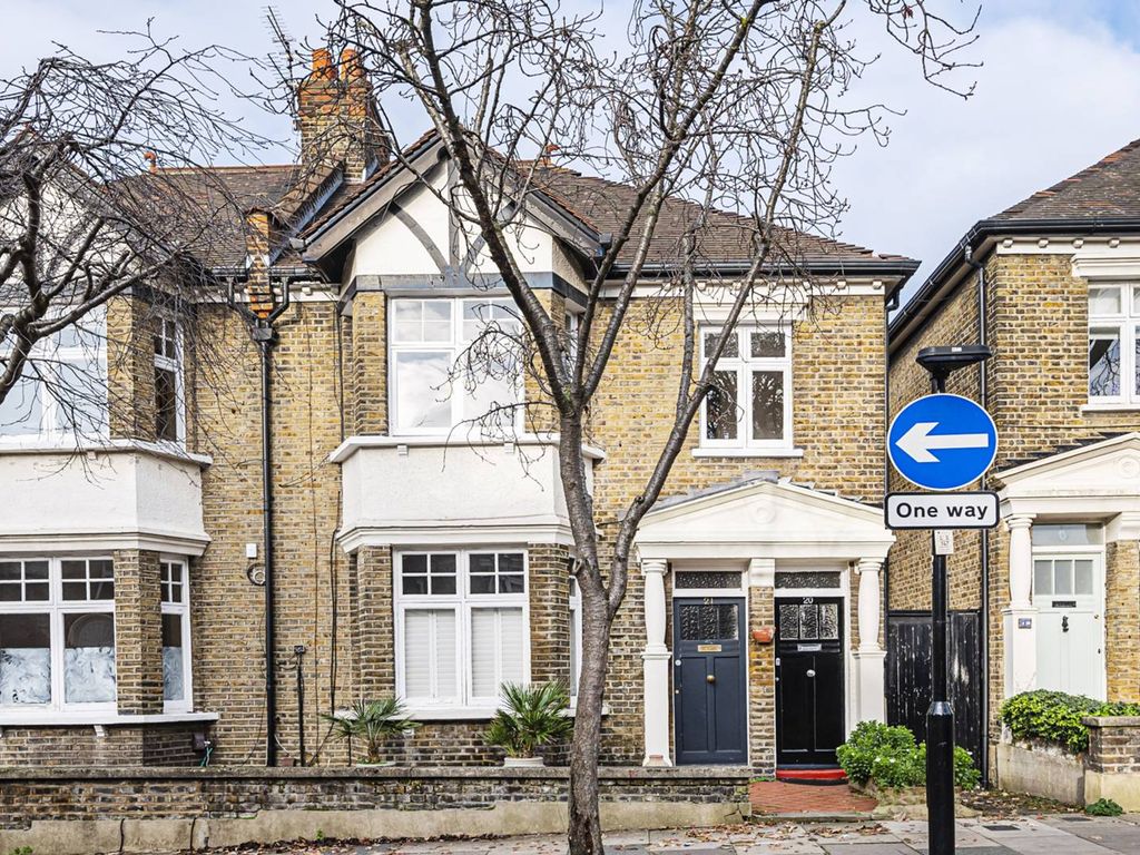 Cruikshank Street, Clerkenwell, London WC1X  