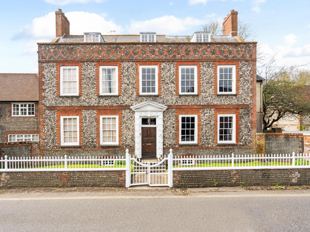 4 bed detached house for sale in Old London Road, Brighton BN1, £