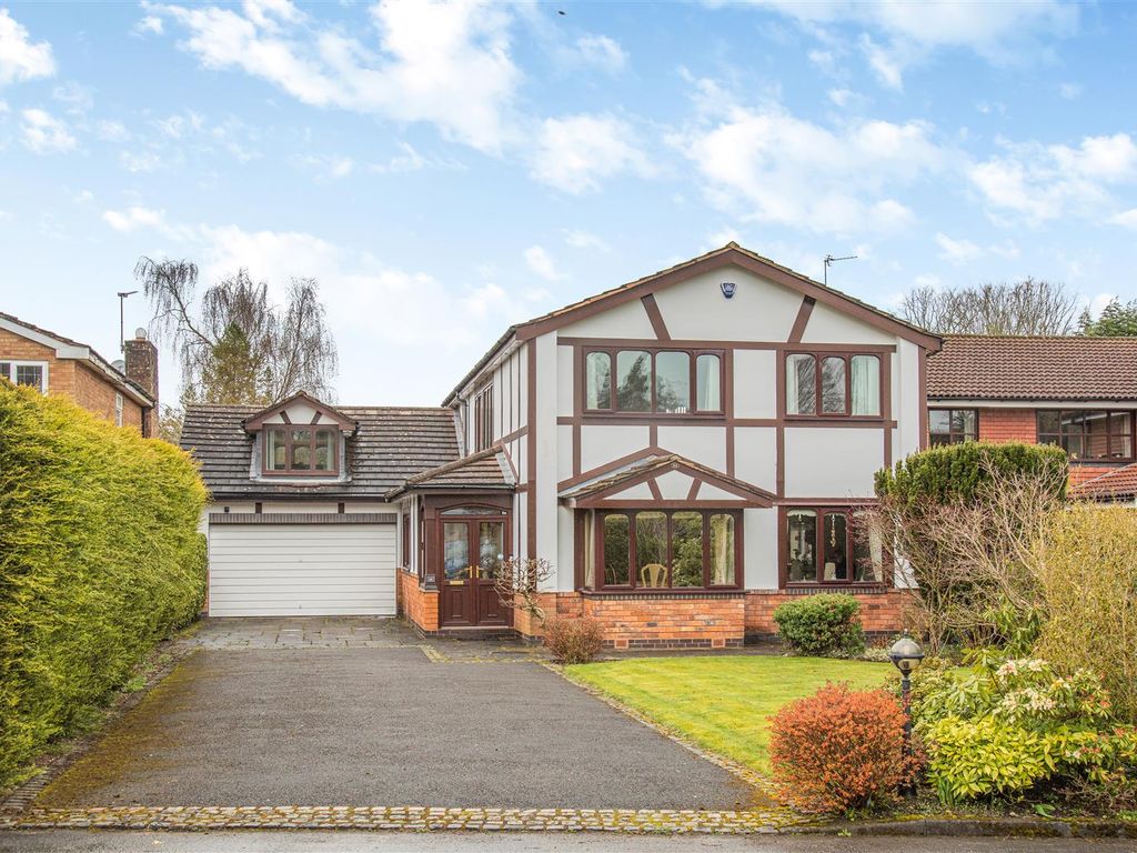 5 bed detached house for sale in Claverdon Drive, Little Aston, Sutton