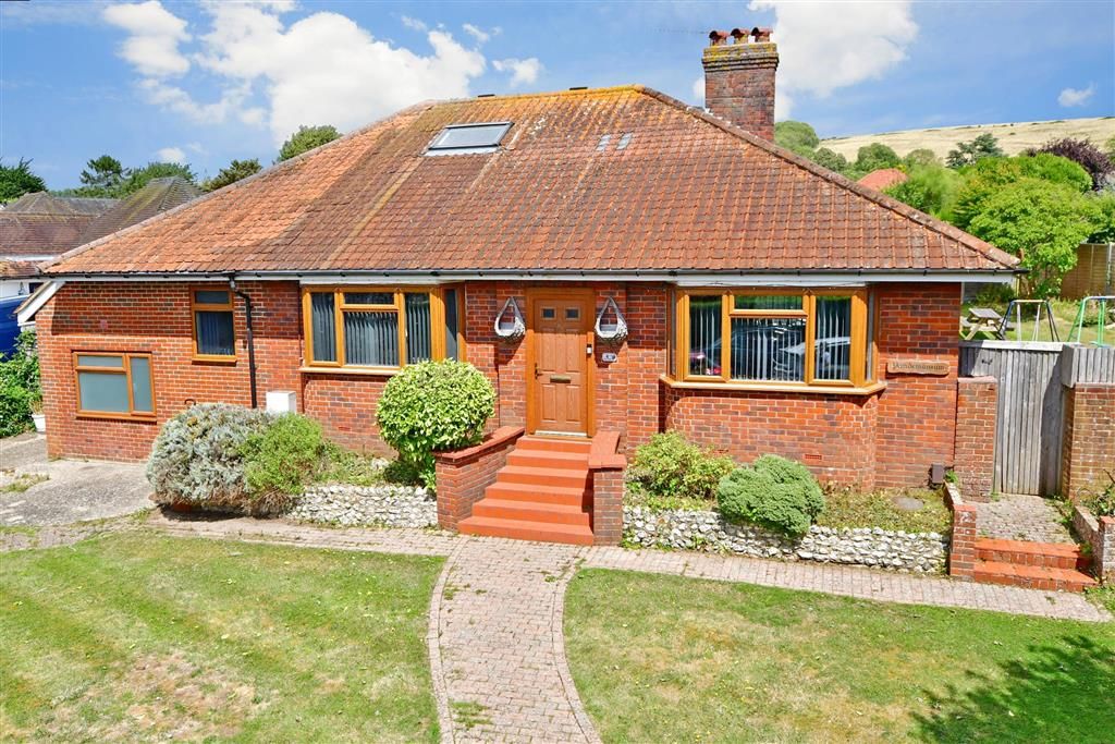 6 bed property for sale in Cissbury Gardens, Findon Valley, Worthing