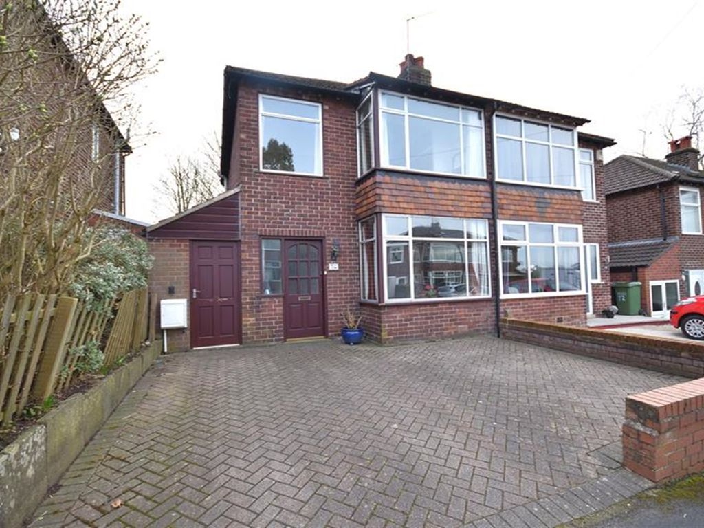 3 bed semidetached house for sale in Maple Avenue, Macclesfield SK11