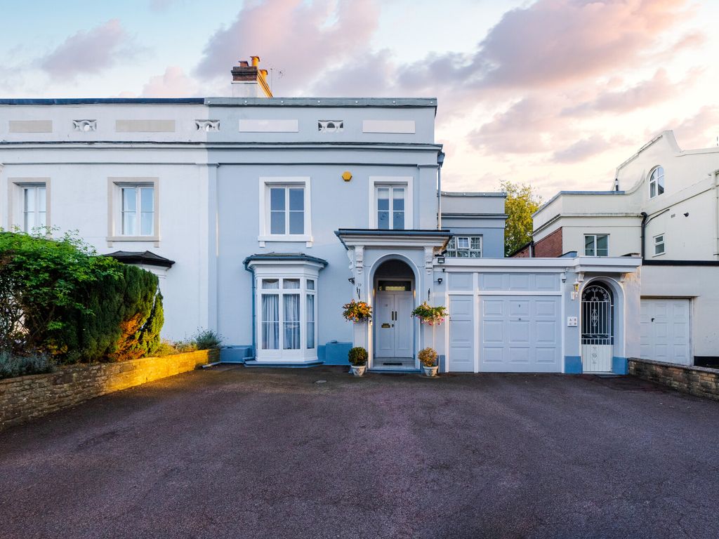 7 bed semidetached house for sale in York Road, Edgbaston, Birmingham
