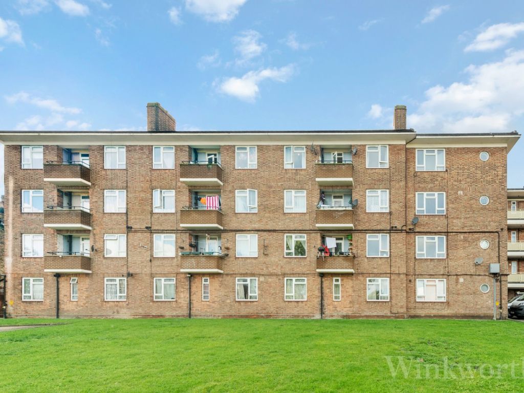 Studio to rent in Shardeloes Road, London SE14, £1,195 pcm Zoopla