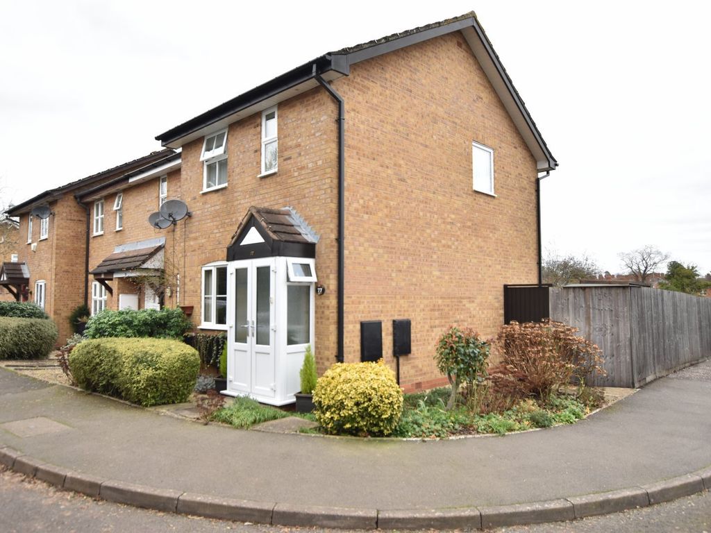 2 bed end terrace house for sale in St. Marys Road, Evesham